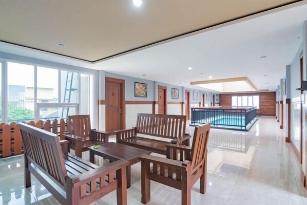 Interior - Sans Hotel Budaya Cirebon (Kesambi)