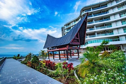 Labersa Toba Hotel and Convention Centre Balige