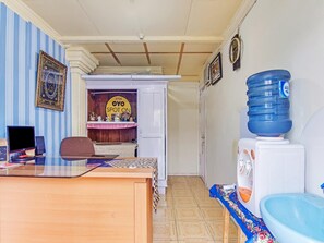 Interior - Spot ON 90060 Jq Homestay Syariah (South Tangerang)