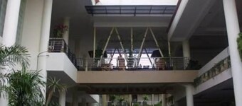 Grand Mansion Hotel