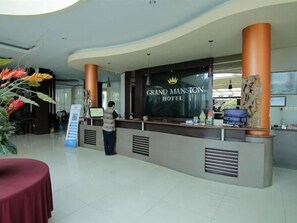 Lobby - Grand Mansion Hotel (Blitar)