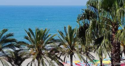 MARICEL Apartment - right on the beach