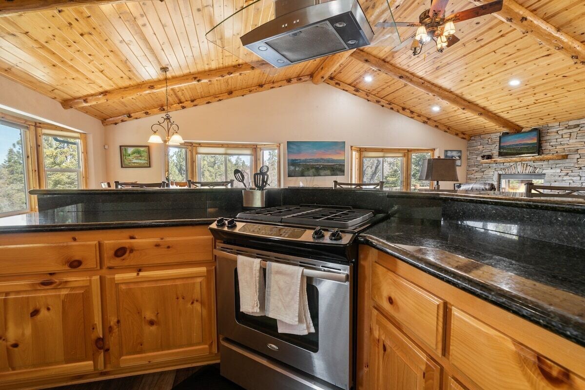 Photo 6 of Spacious Family Retreat in Big Bear Lake: Pet-Friendly, Fire Pit, Sonos & Jacuzzi – 3400 Sq Ft Luxury
