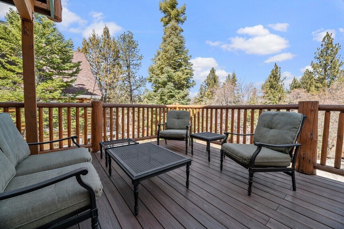 Photo 40 of Spacious Family Retreat in Big Bear Lake: Pet-Friendly, Fire Pit, Sonos & Jacuzzi – 3400 Sq Ft Luxury