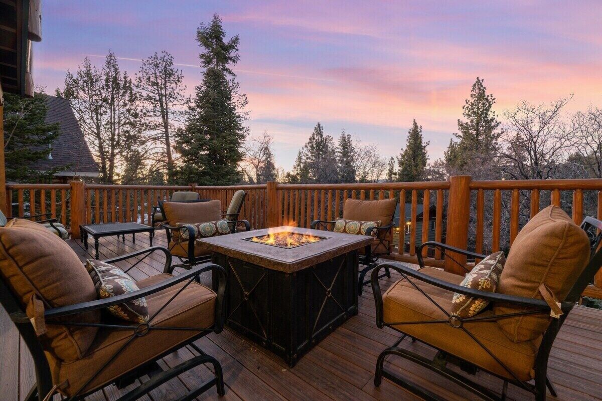 Photo 32 of Spacious Family Retreat in Big Bear Lake: Pet-Friendly, Fire Pit, Sonos & Jacuzzi – 3400 Sq Ft Luxury