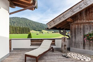 Terrace/patio - Vacation Home 'Panorama Lodge Leutasch' with Mountain View, Terrace & Sauna (Leutasch)