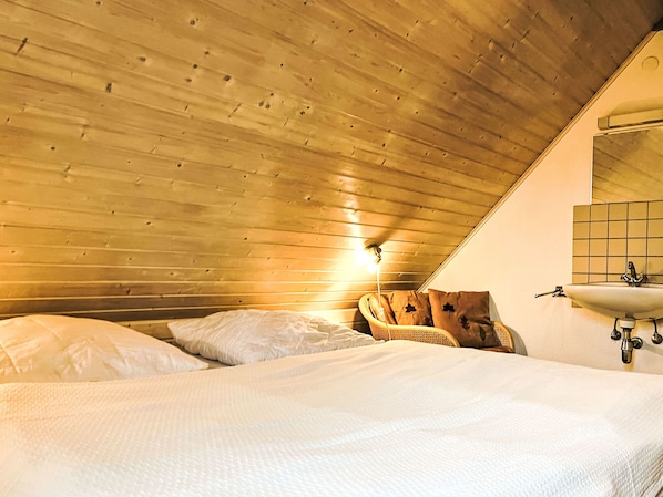 3 Schlafzimmer, Schreibtisch, Internetzugang
