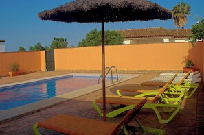 Pool - Villa with private pool (Conil de la Frontera)
