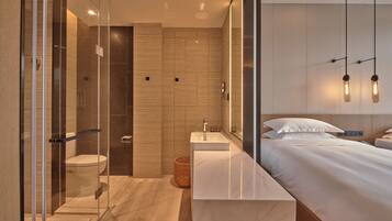 Free minibar, in-room safe, desk, blackout curtains