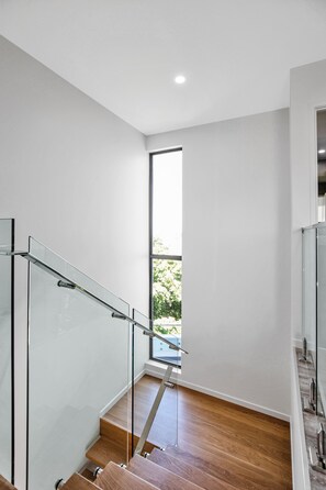 Standard Apartment | Living area | 75-inch Smart TV with digital channels, TV, Netflix - TARA5- UNWIND IN LUXURY (Mooloolaba)