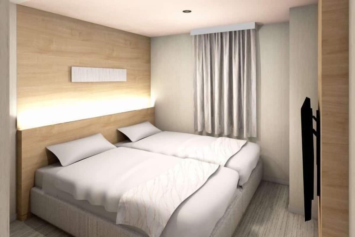 Escritorio, cortinas blackout, insonorización y wifi gratis