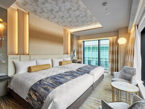 Suite room AKARI, Non Smoking | Down duvets, in-room safe, blackout curtains - Daiwa Roynet Hotel Osaka Sakaisuji Honmachi PREMIER (Osaka)