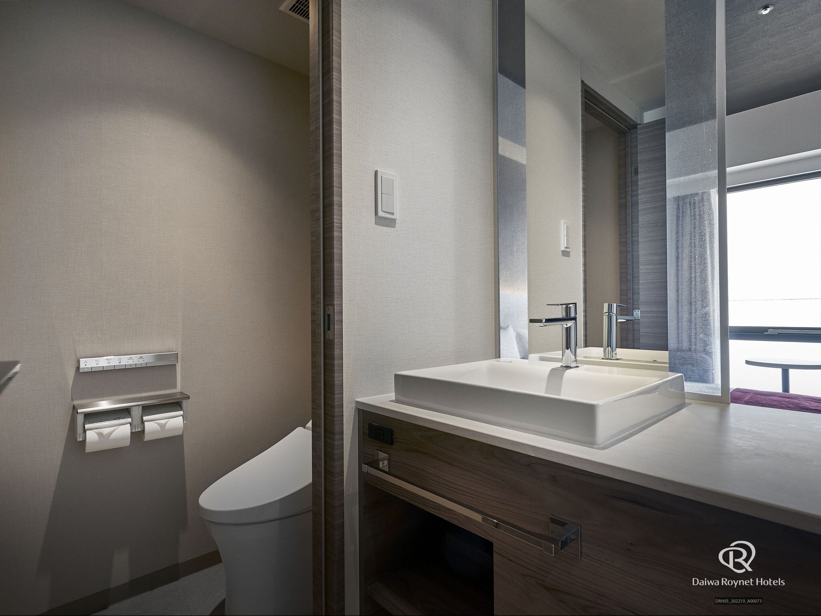 separate bathtub and shower, free toiletries, hair dryer, slippers