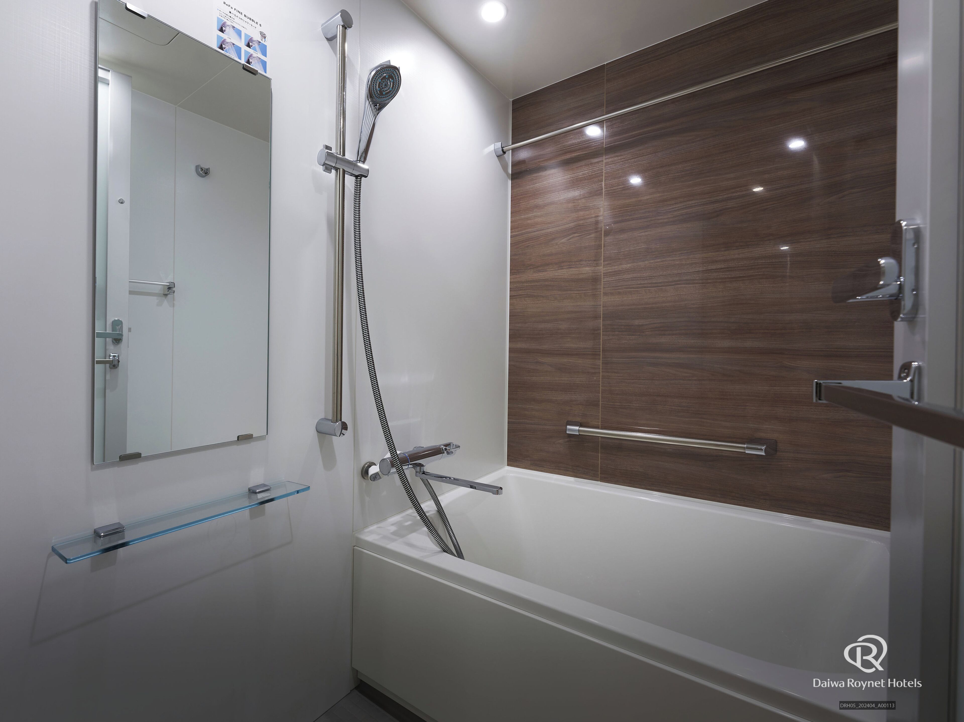 separate bathtub and shower, free toiletries, hair dryer, slippers