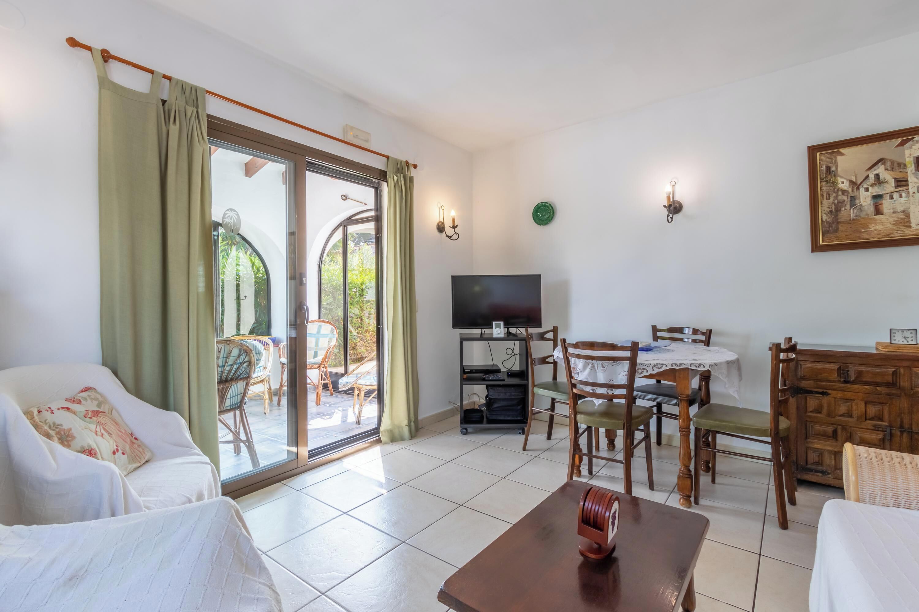 TV, DVD player, stereo