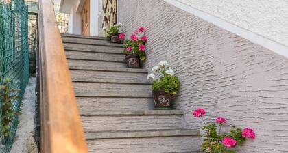 Apartment 'Casa Al Sole' with Mountain View, Balcony and Wi-Fi