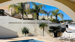 Pool - 'Luxurious villa in the sun' with Sea & Mountain View, Pool, A/C & Wi-Fi (Mijas Costa)