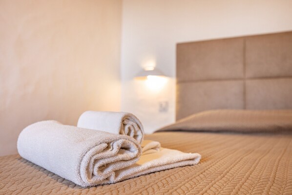 1 bedroom, free WiFi, bed sheets, wheelchair access - Vacation Home Monte do Tanoeiro - Casa Nova with Wi-Fi & Garden (Rogil)