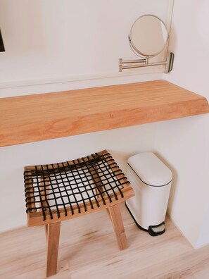 Décor unique, ameublement unique, rideaux d’obscurcissement