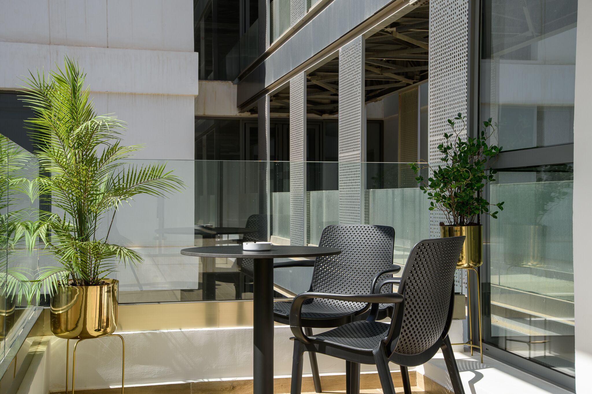 Standard Studio | Premium bedding, pillowtop beds, free minibar items, in-room safe