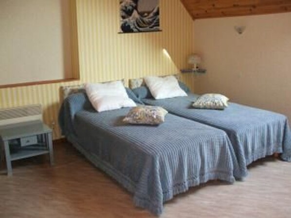 6 chambres, accès au Wi-Fi (inclus)