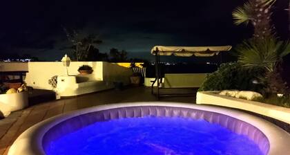 Exclusiveholiday Ischia panoramic villa with Jacuzzi pool