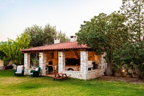 พื้นที่บาร์บีคิว/ปิกนิก