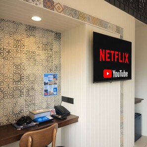 Living area - Montree Phuket Hotel (Phuket)