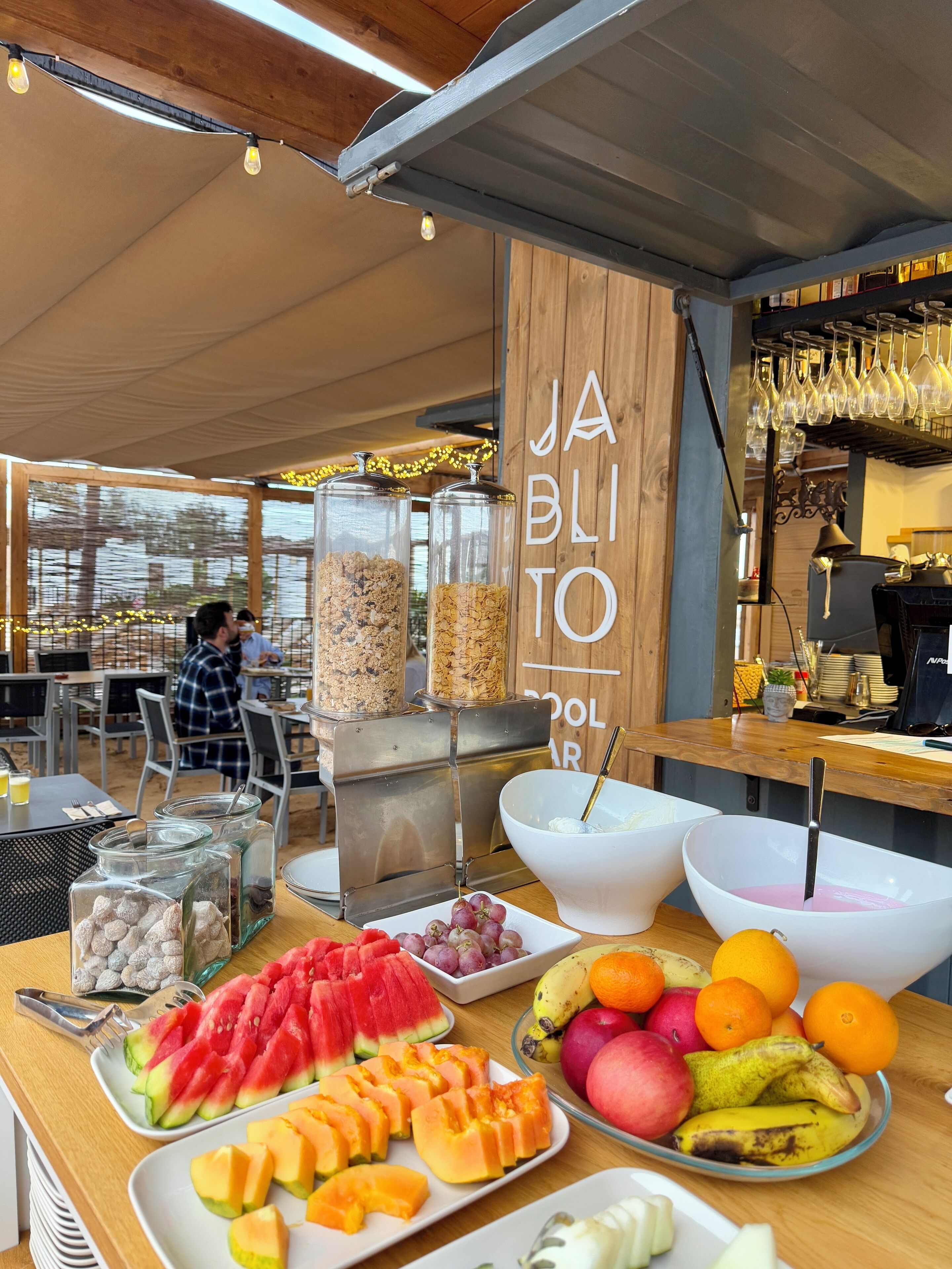 Daily cooked-to-order breakfast for a fee