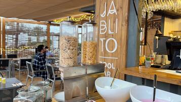 Daily cooked-to-order breakfast for a fee