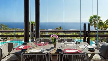 Breakfast and dinner served, garden views