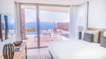 Luxe beddengoed, donsdekens, pillowtop-bedden, een kluis op de kamer