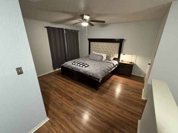 1 bedroom, desk, iron/ironing board, free WiFi