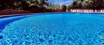 Historic Savannah, Pool, Free Tybee Parking!