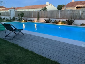 Piscina externa, piscina aquecida