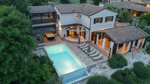 Outdoor pool - Villa Dali with whirlpool, sauna and 5 bedrooms (Svetvinčenat)