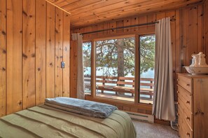3 chambres, accès au Wi-Fi (inclus), literie fournie