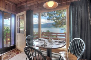 Dining - Water's Edge Cabin on Lake Vallecito | Waterfront, Lake Views, Walk to Marina (Bayfield)