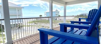 Private Pool w (option to add heat) North Cape, Amazing Gulf and Bay views!!!