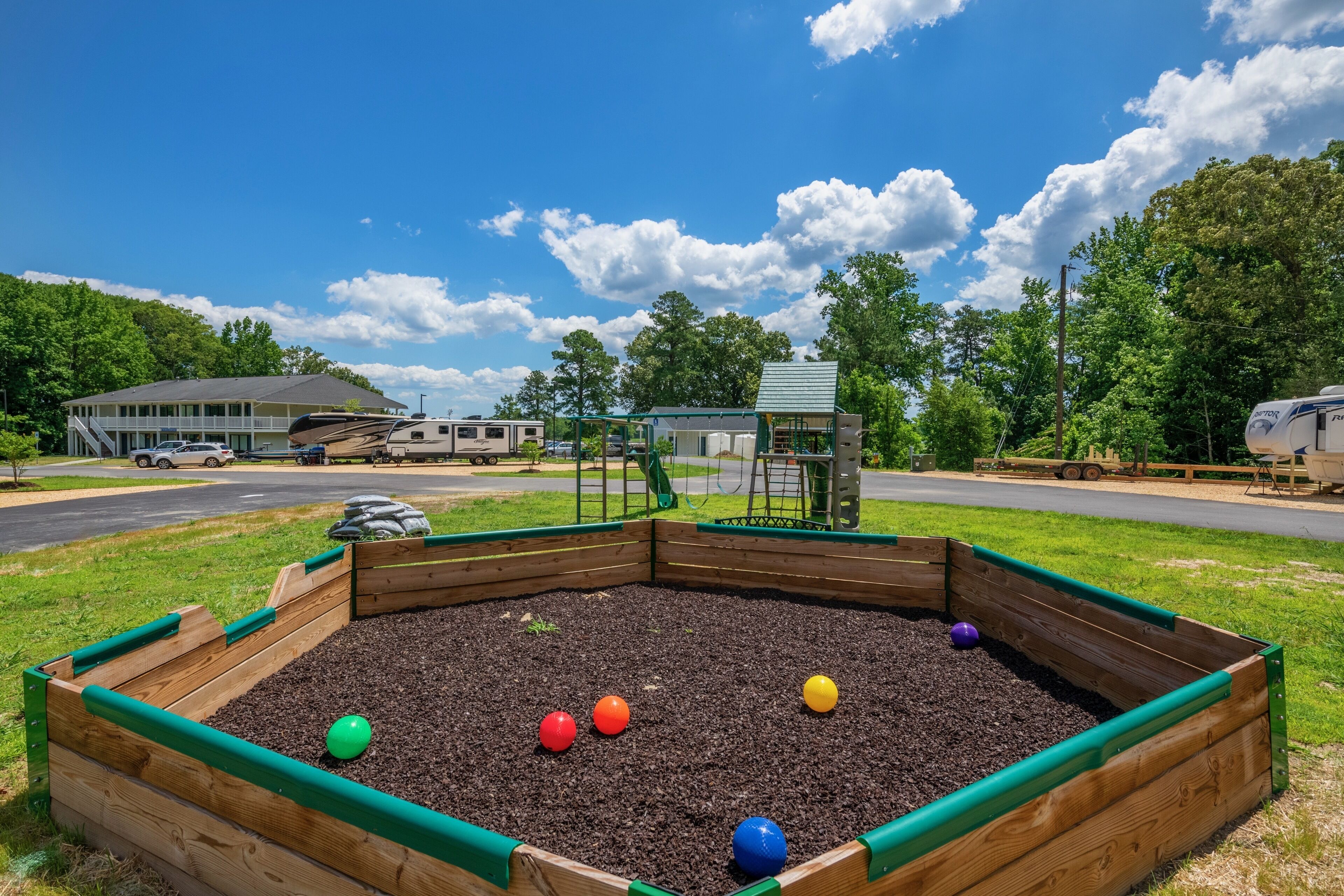 children’s play area – outdoor