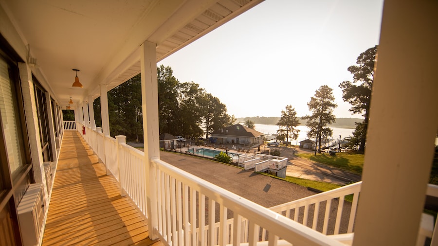 River's Rest Marina & Resort