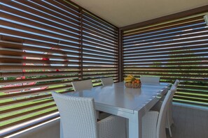 Dining - Villa Stefanja in Galizana (Galizana)