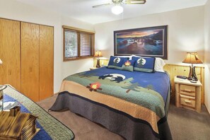 3 bedrooms, iron/ironing board, travel cot, free WiFi