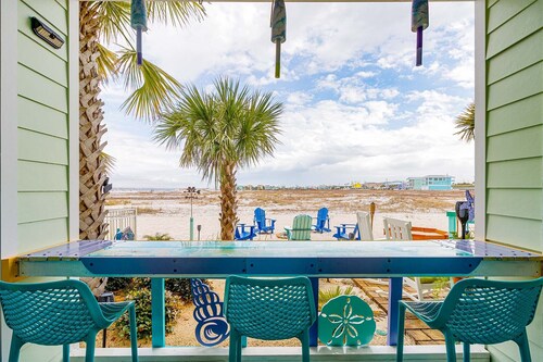 Starfish Waterfront Home-4BR/4.5BA with en-suite bathrooms + Golf cart rental