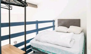 3 Schlafzimmer, Bügeleisen/Bügelbrett, Reisekinderbett, kostenloses WLAN