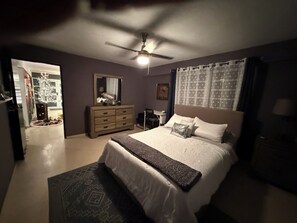 3 bedrooms, iron/ironing board, free WiFi, bed sheets