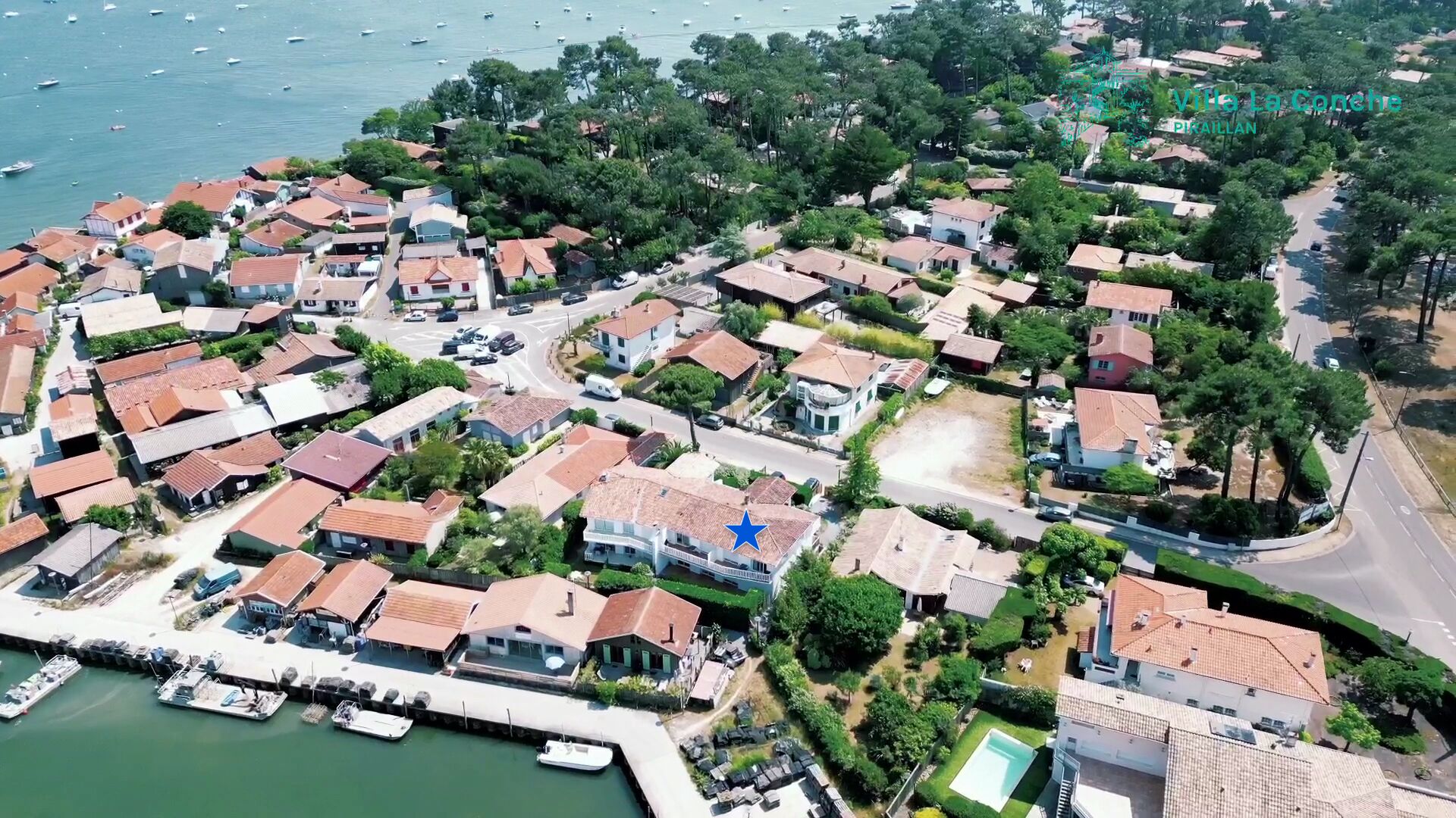 Vue aérienne de notre village de Piraillan et situation de la Villa La Conche