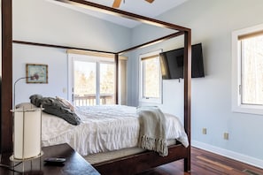 6 slaapkamers, een strijkplank/strijkijzer, gratis wifi, beddengoed