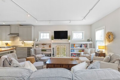 Great Family Home, Hot Tub All Year, Gourmet Kitchen