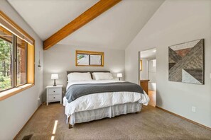 4 Schlafzimmer, Bügeleisen/Bügelbrett, WLAN